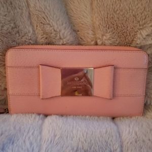KATE SPADE Pink Zipper Wallet